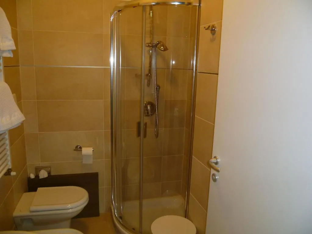 Albergo Sole Mariano Comense 3*,